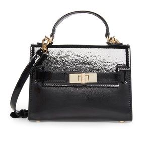 steve madden dignify crossbody bag in black